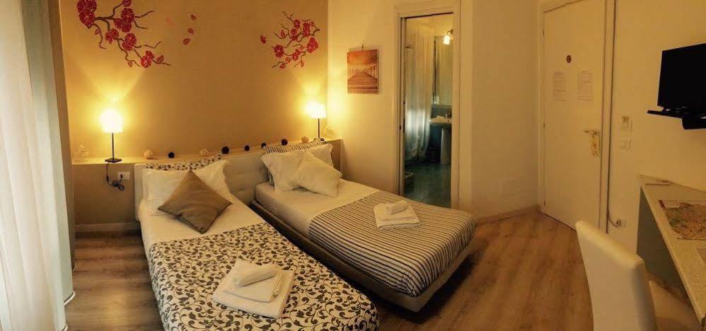 Domus Italiana Hotel Rome Luaran gambar