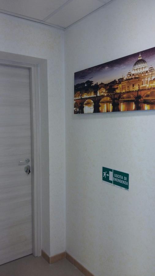 Domus Italiana Hotel Rome Luaran gambar