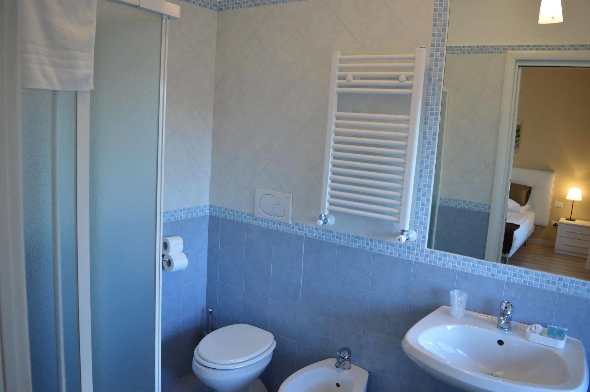 Domus Italiana Hotel Rome Luaran gambar