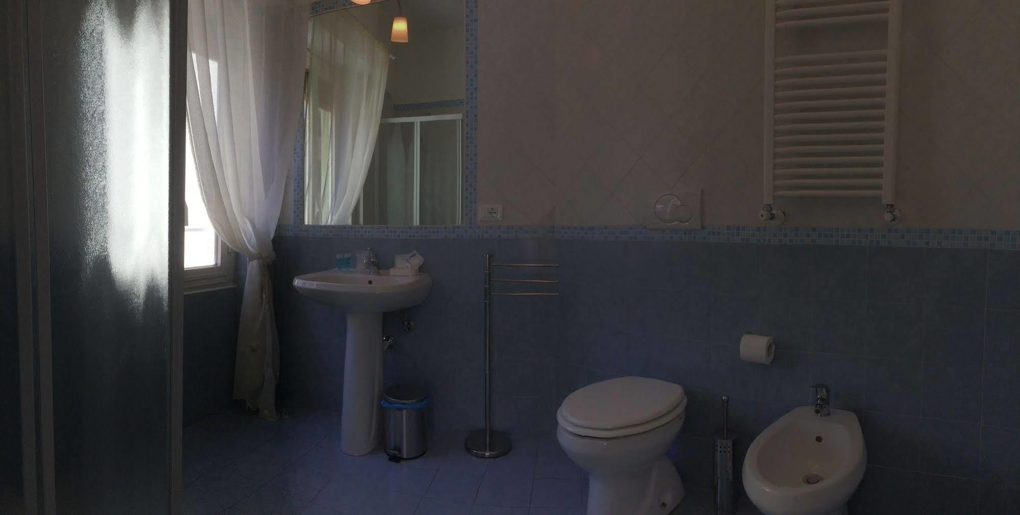 Domus Italiana Hotel Rome Luaran gambar