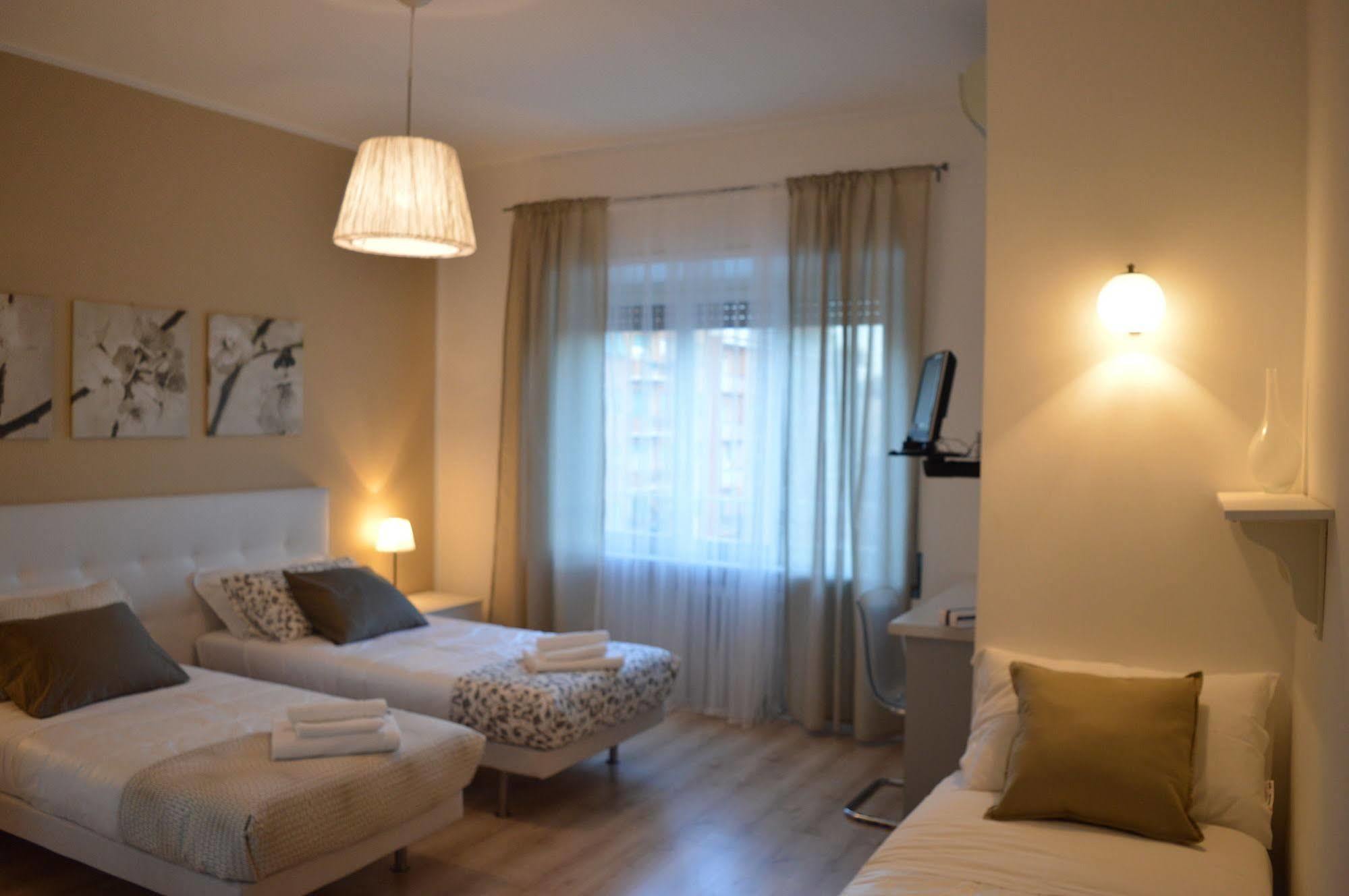 Domus Italiana Hotel Rome Luaran gambar