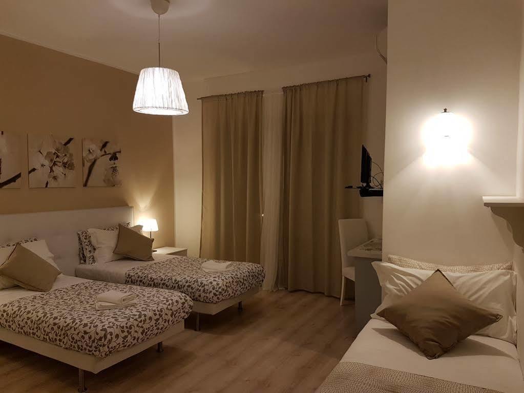 Domus Italiana Hotel Rome Luaran gambar